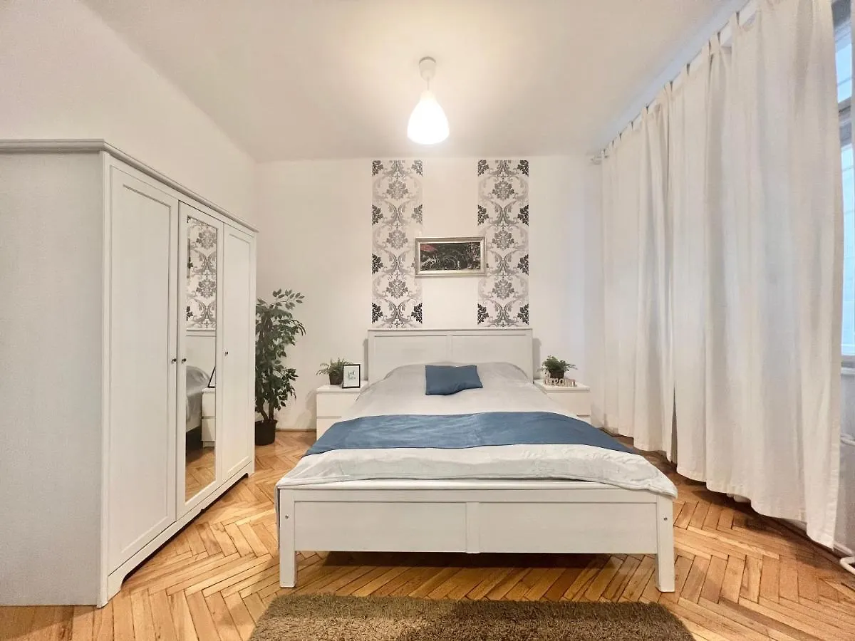 Maison De Fashion Mini Budapešť 0*,  Maďarsko